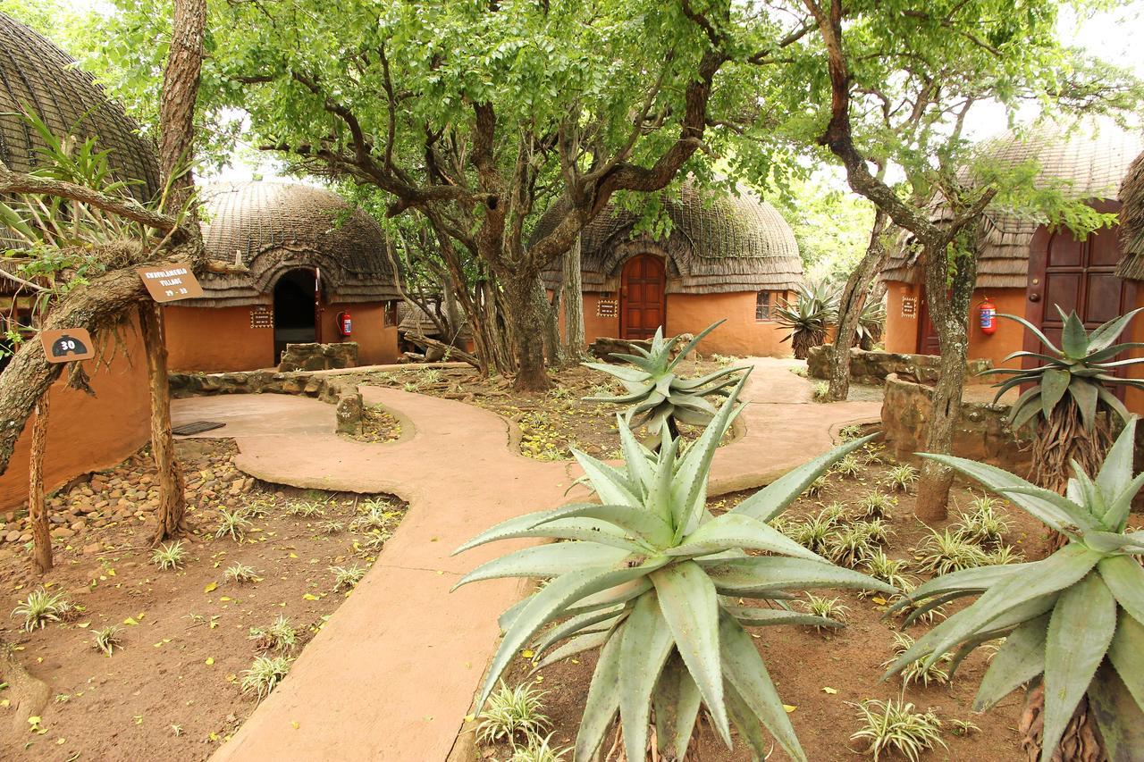 Aha Shakaland Hotel & Zulu Cultural Village Eshowe Exterior foto